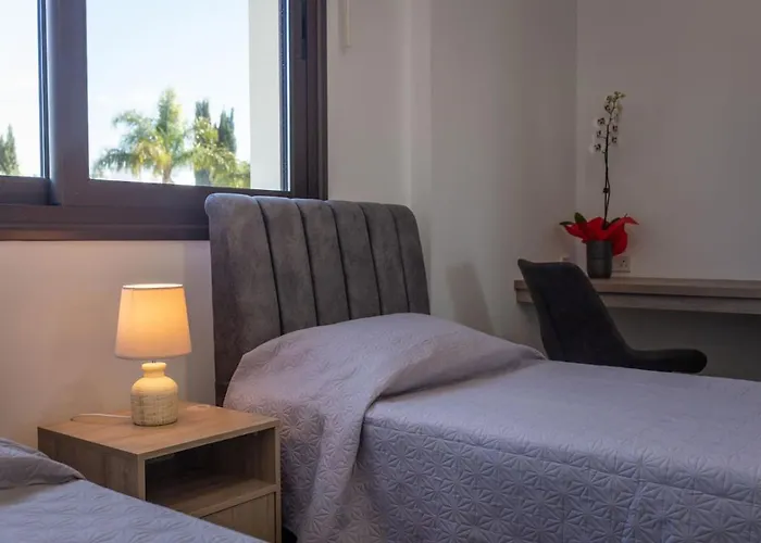 Casa vacanze Townhouse Anita - Modern 2-br Coastal Retreat Near The