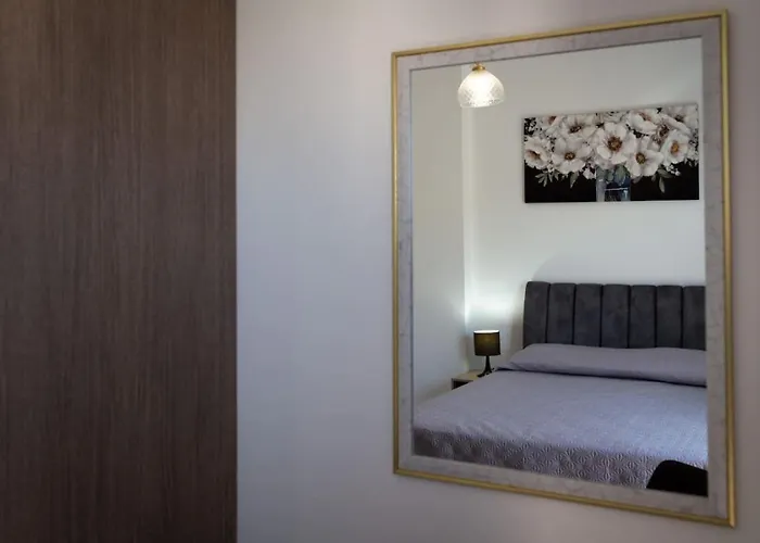 Townhouse Anita - Modern 2-br Coastal Retreat Near The Casa vacanze