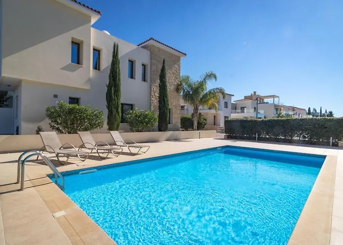 Casa vacanze Townhouse Anita - Modern 2-br Coastal Retreat Near The Peyia